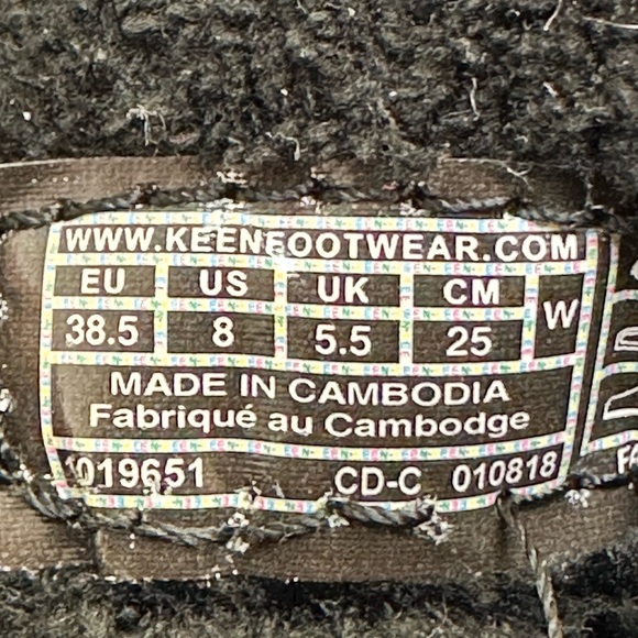 Keen Howser Black Puffer Quilted Pull On Snow Winter Ankle Boots 8 Fur Lined - Picture 4 of 12